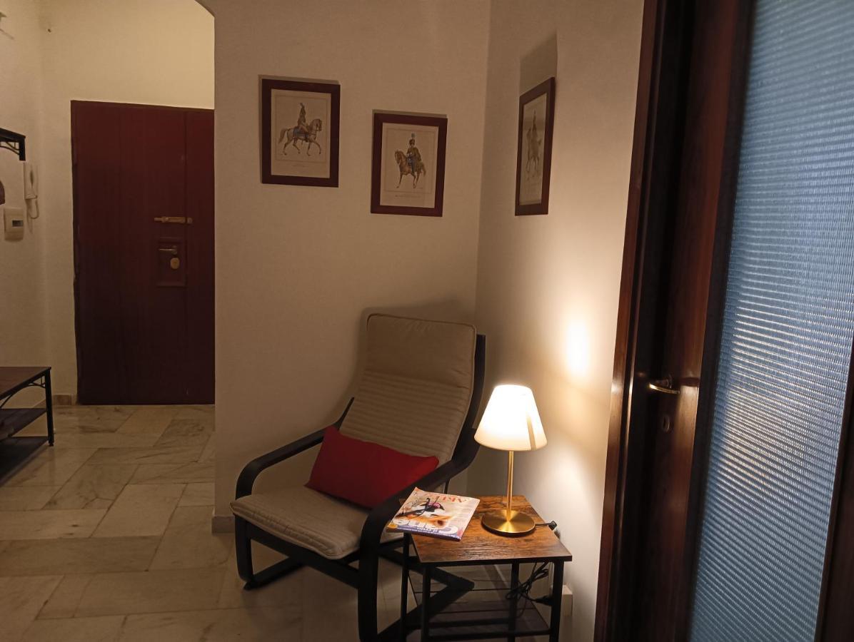 Appartement Laura Domus à Portici Extérieur photo