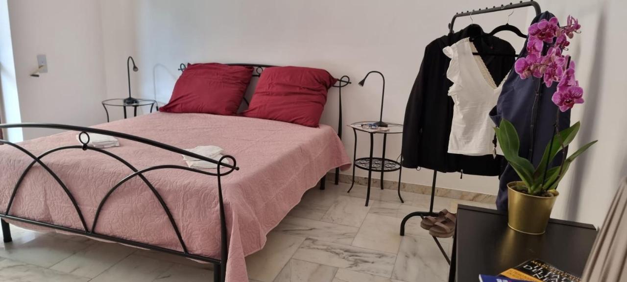Appartement Laura Domus à Portici Extérieur photo