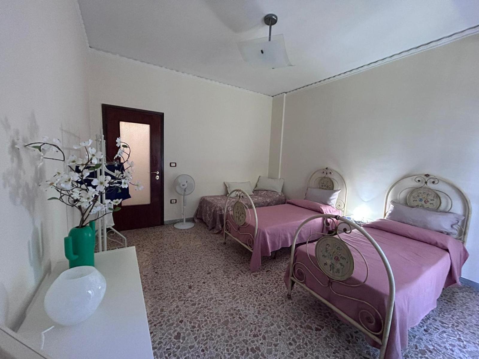 Appartement Laura Domus à Portici Extérieur photo